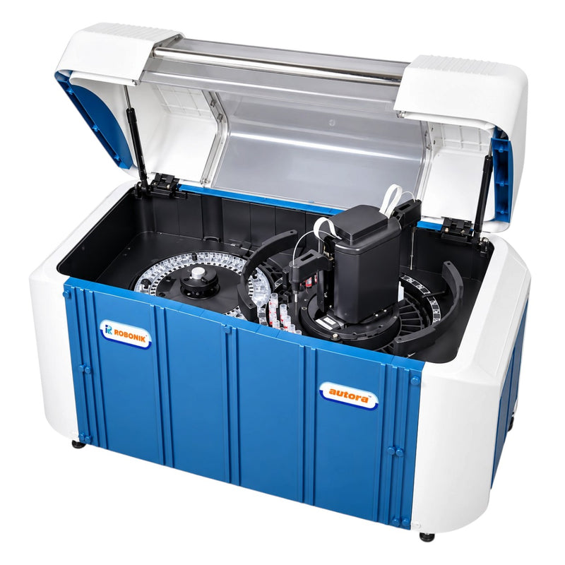 Robonik Autora analyzer featuring dual sample and reagent probes with liquid level detection