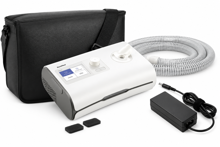 Yuwell YH-550 Auto CPAP Machine with integrated heated humidifier, 3.5-inch LCD display, APAP technology and silent high-performance motor